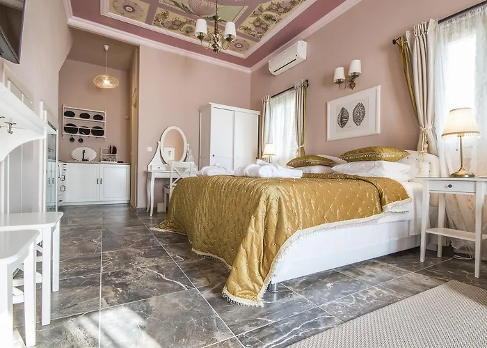Nautilus Luxury 4*